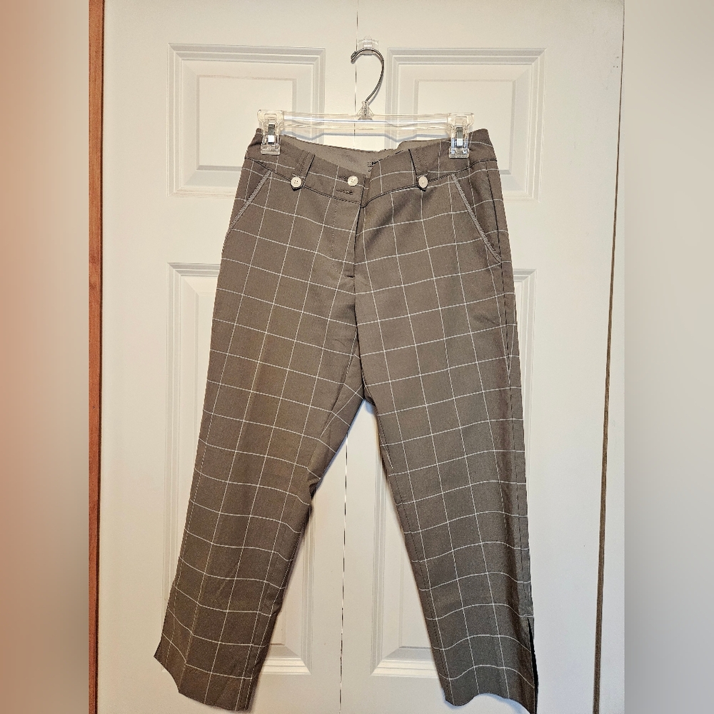 Nike Gray Checkered Capri Pants
